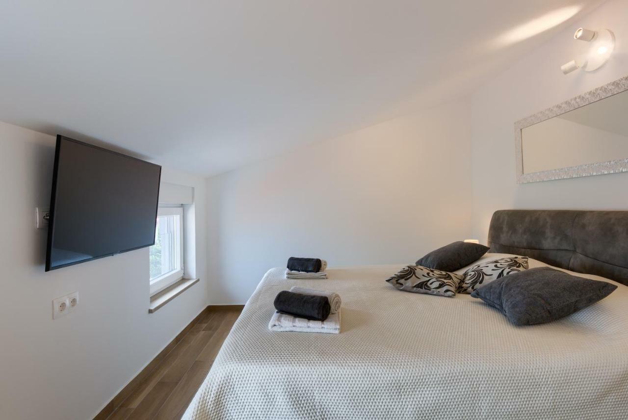 Apartments Dream In Arena 2 Pula Center Free Parking 外观 照片