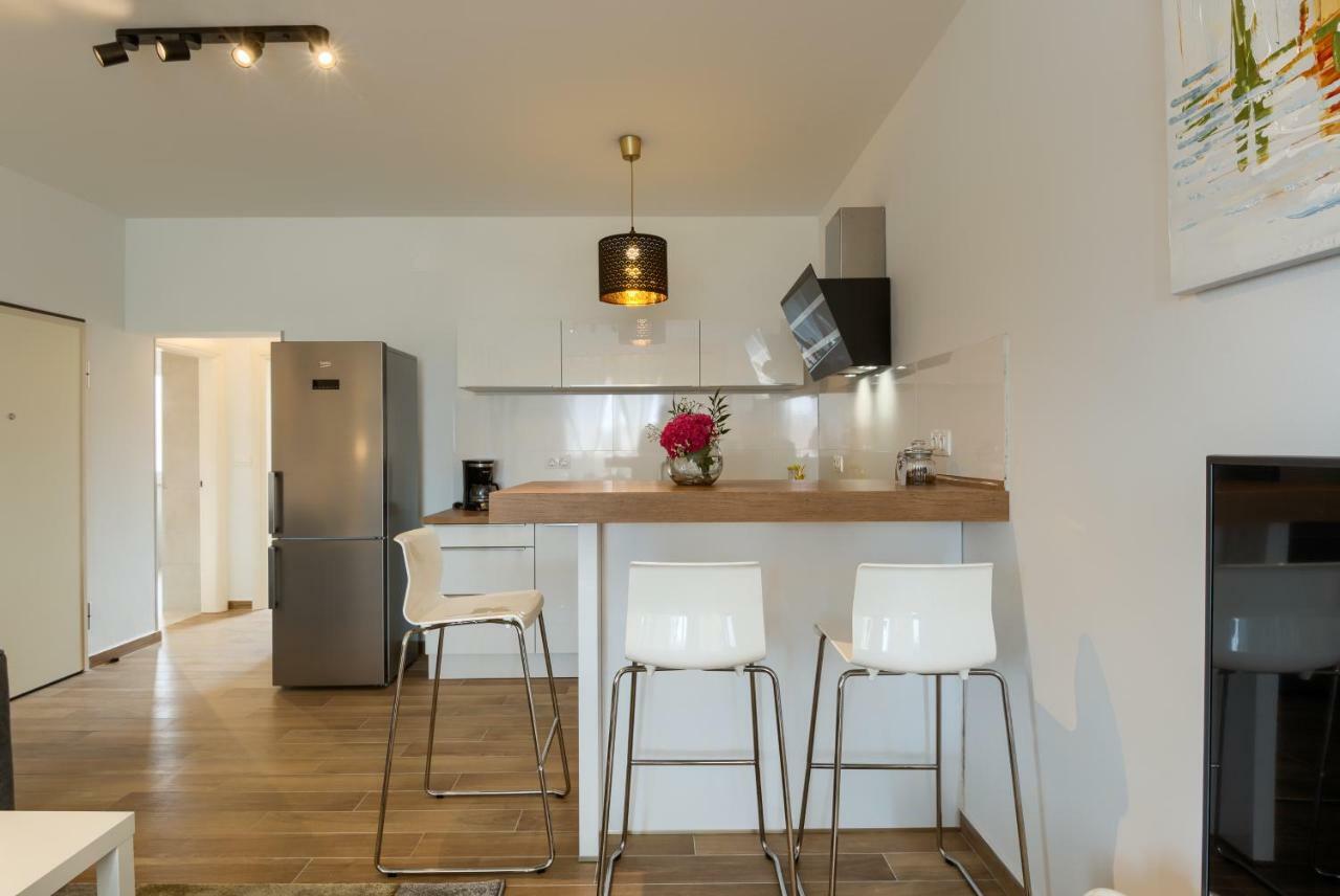 Apartments Dream In Arena 2 Pula Center Free Parking 外观 照片